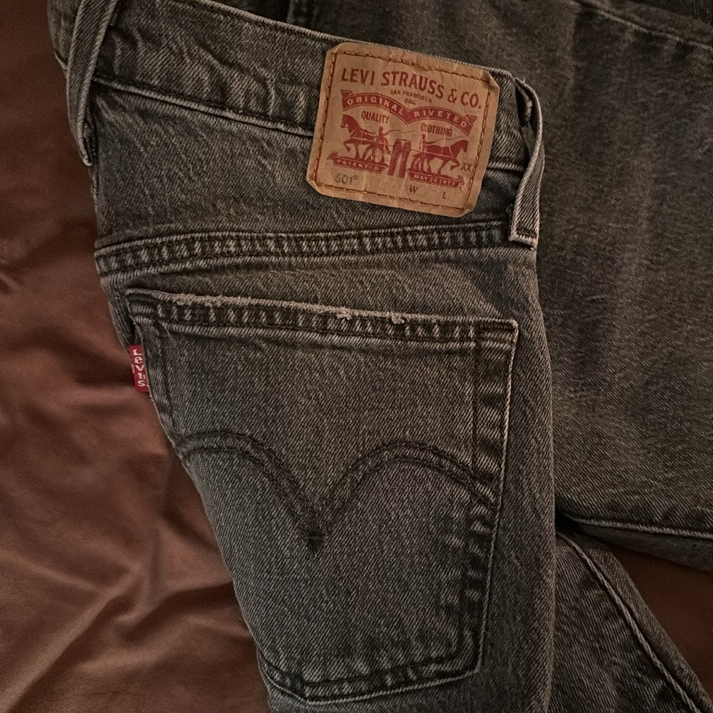 Levi Jeans Black - Picture 2 of 4